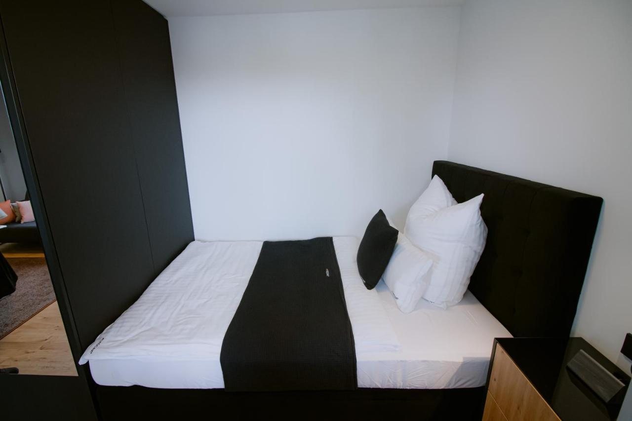 רויטלינגן Kocak - Exklusives Apartment In Zentrumsnaehe מראה חיצוני תמונה